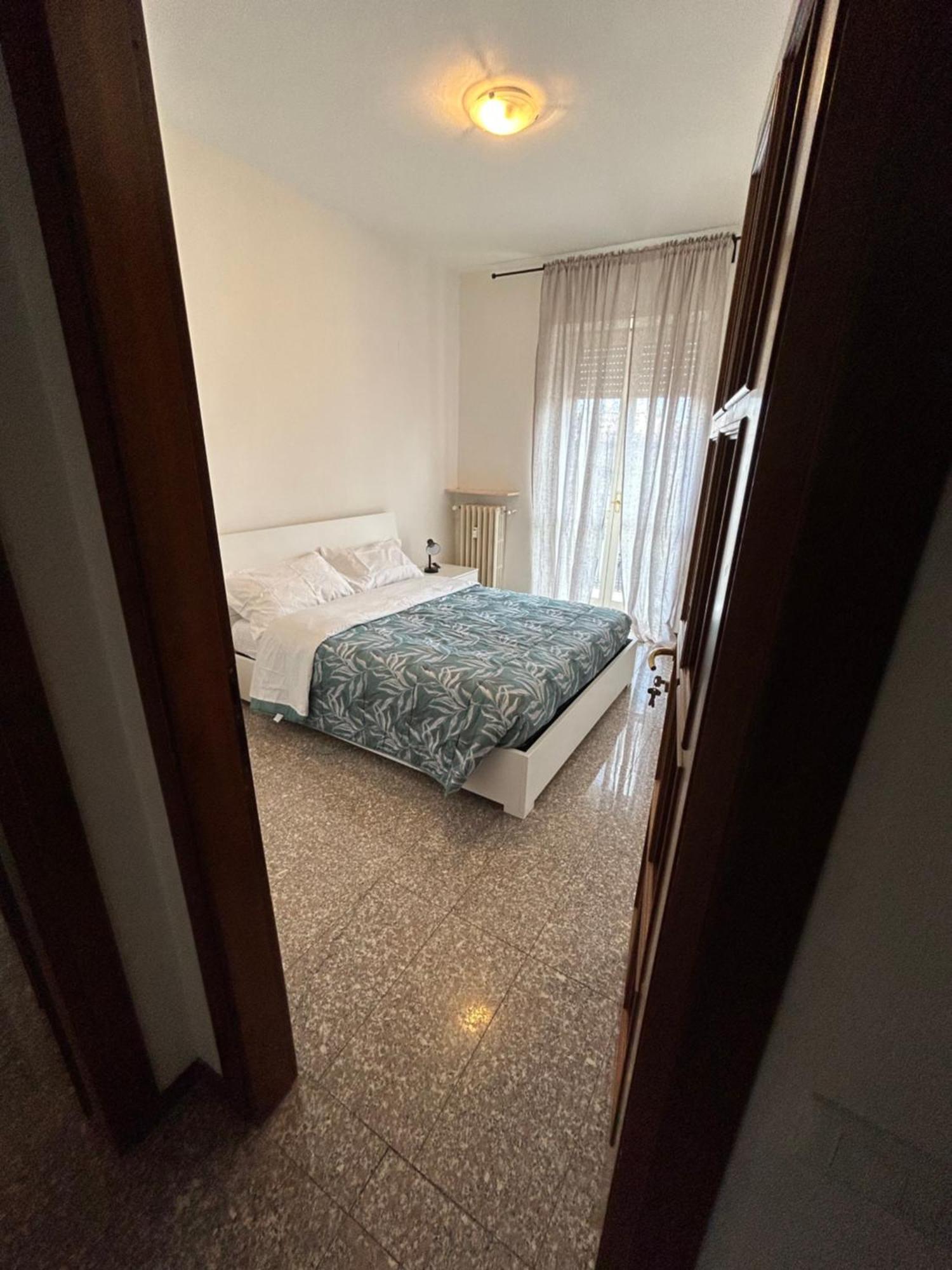 Bed and Breakfast Bed Station -Self Check In- Bergamo Esterno foto