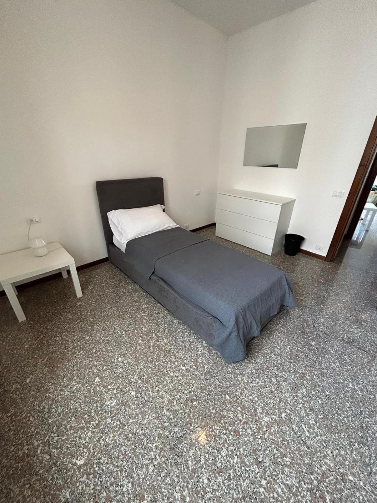 Bed and Breakfast Bed Station -Self Check In- Bergamo Esterno foto